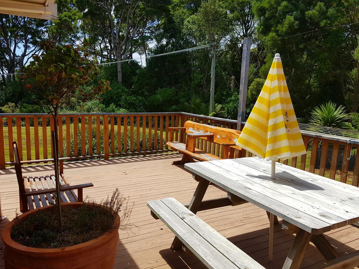 Regatta Point Tavern & Holiday Villas Strahan Luaran gambar